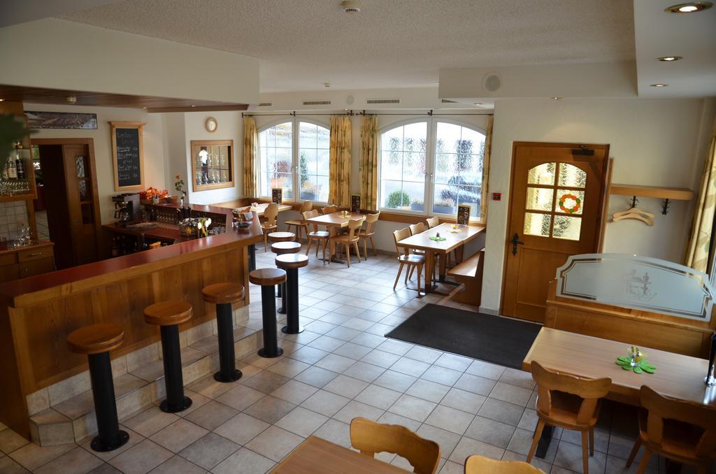 Hotel Arkanum Salgesch Экстерьер фото